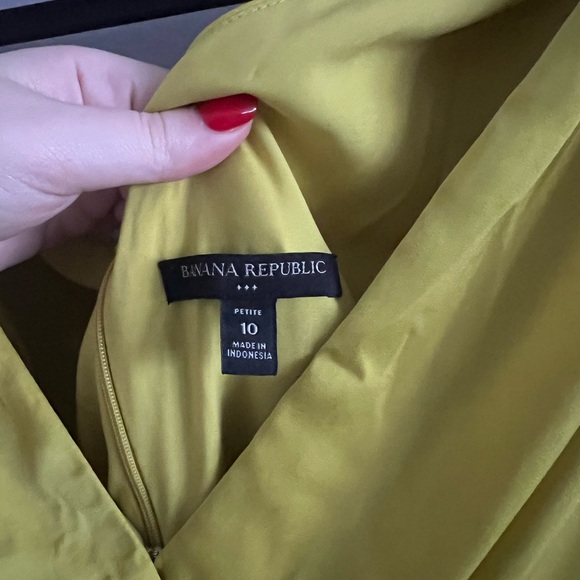 Banana Republic CELESTIAL BLOUSON-SLEEVE dress - Picture 10 of 10